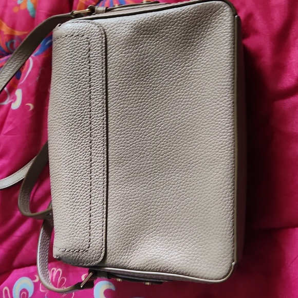 Bags - Picture 5 of 7